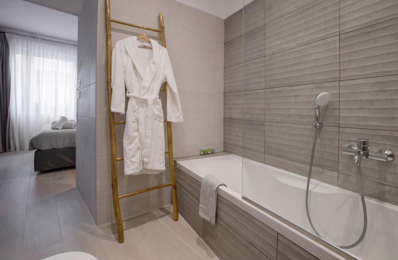 Ermou Monastiraki View Lycabettus Appartement Athene Buitenkant foto